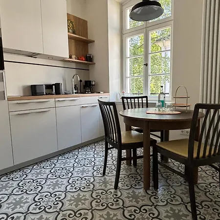 Tinas Daire Bielefeld